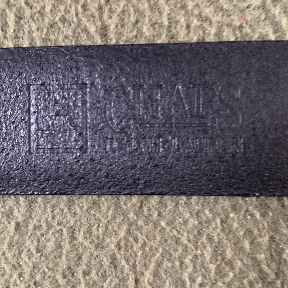 Men’s Chaps black leather dress belt.  Silver buckle.  Size 38 - Picture 8 of 9